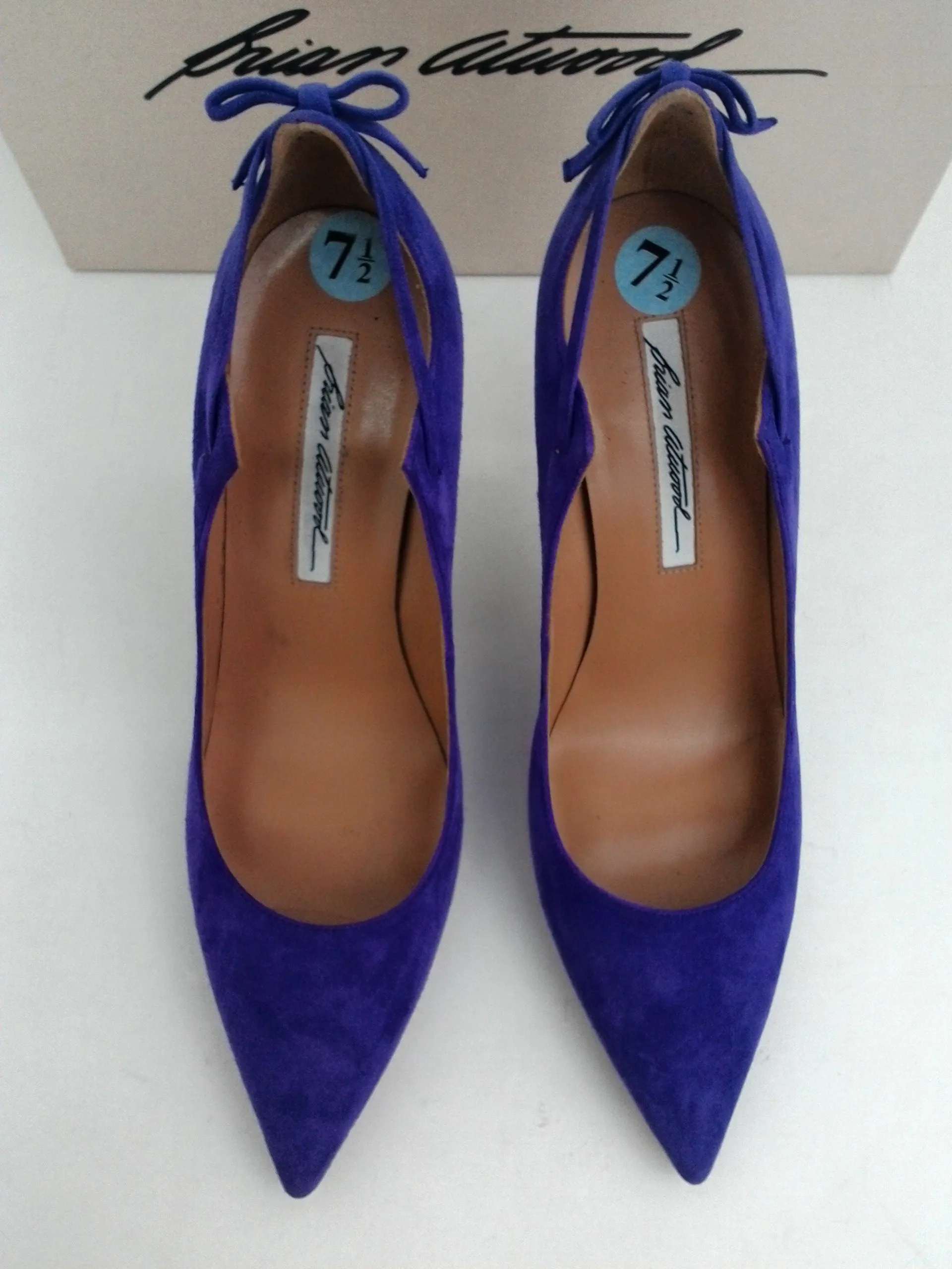 Brian Atwood Women's Pump with Both Deta Size 37.5