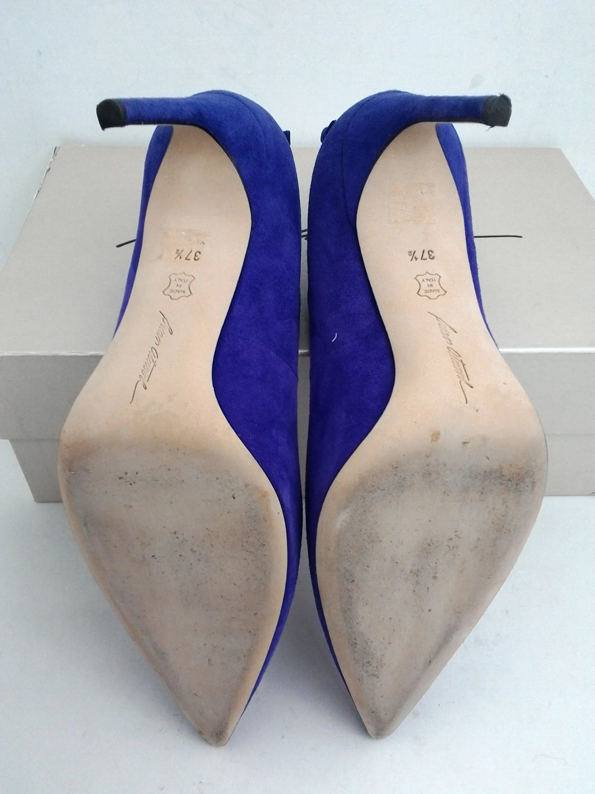 Brian Atwood Women's Pump with Both Deta Size 37.5