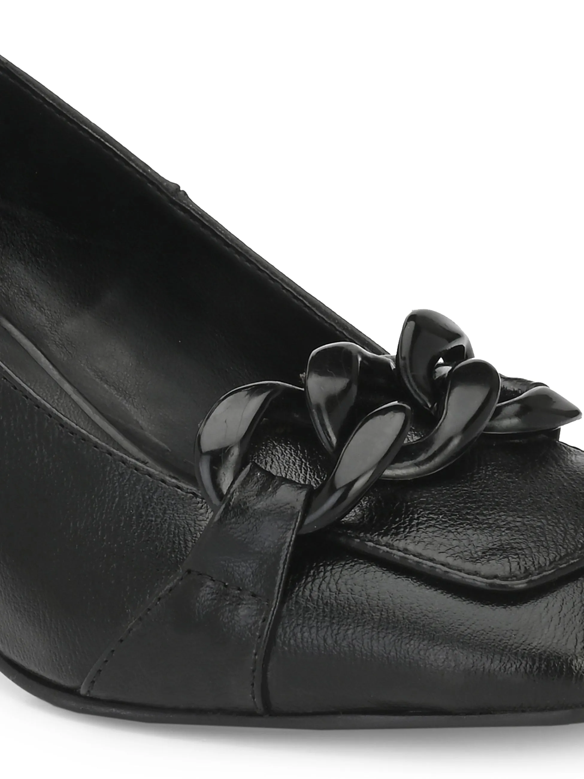 Luxurious Jet Black Leather Pump For Women