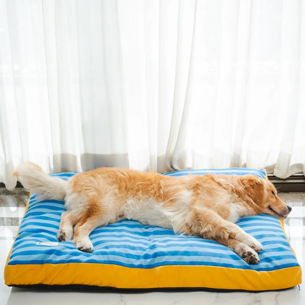 Stripes Flat Dog Bed